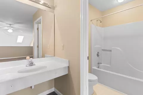 Bath - 218 Double Eagle Dr #E2, Myrtle Beach, SC 29575 photo 3 of 3