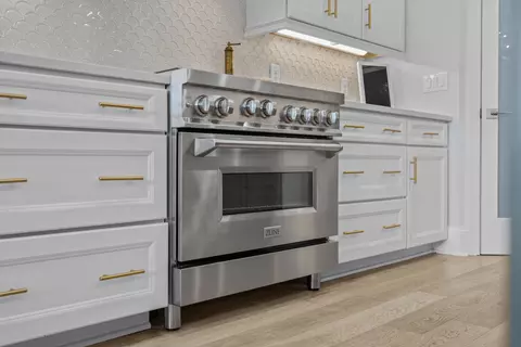 Kitchen - 9017 Loggerhead Ct, Myrtle Beach, SC 29579 photo 6 of 10