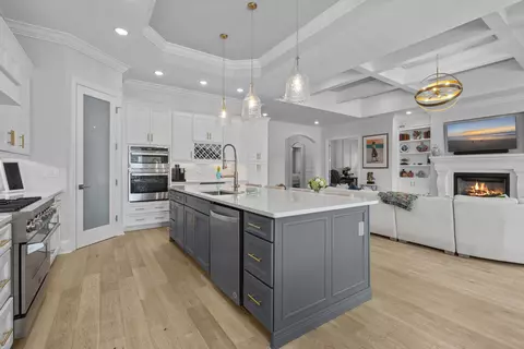Kitchen - 9017 Loggerhead Ct, Myrtle Beach, SC 29579 photo 7 of 10