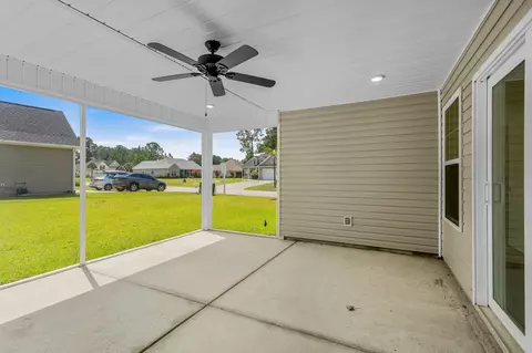 Exterior - 800 Stone Pine Ct, Loris, SC 29569 photo 4 of 13
