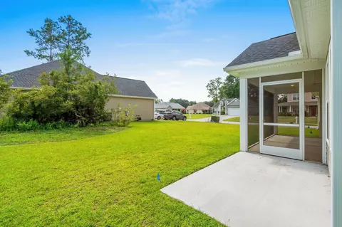 Exterior - 800 Stone Pine Ct, Loris, SC 29569 photo 7 of 13
