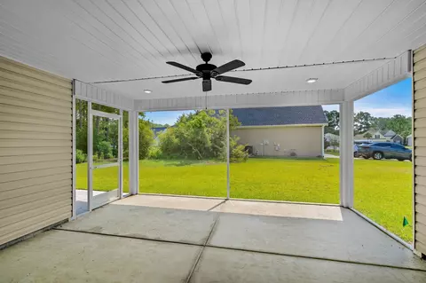 Exterior - 800 Stone Pine Ct, Loris, SC 29569 photo 3 of 13
