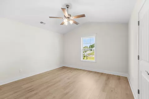 Bedroom - 800 Stone Pine Ct, Loris, SC 29569 photo 4 of 7
