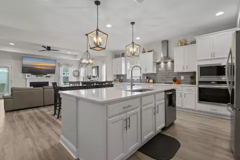 Kitchen - 5001 Azul Loop, Myrtle Beach, SC 29579 photo 5 of 8