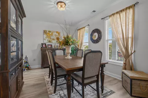 Dining - 5001 Azul Loop, Myrtle Beach, SC 29579 photo 1 of 2