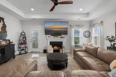 Living - 5001 Azul Loop, Myrtle Beach, SC 29579 photo 1 of 2
