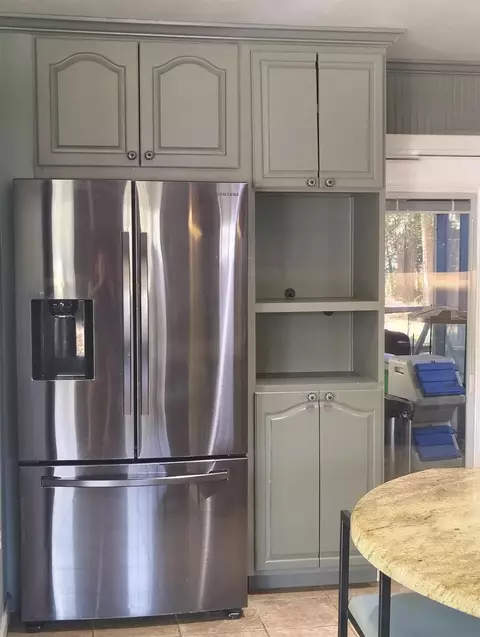 Kitchen - 558 Elm Elm St, Fair Bluff, NC 28439 photo 2 of 3