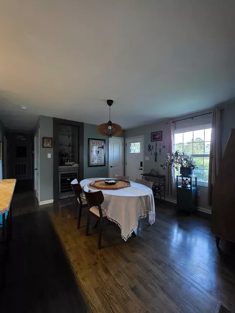 Dining - 558 Elm Elm St, Fair Bluff, NC 28439 photo 1 of 2