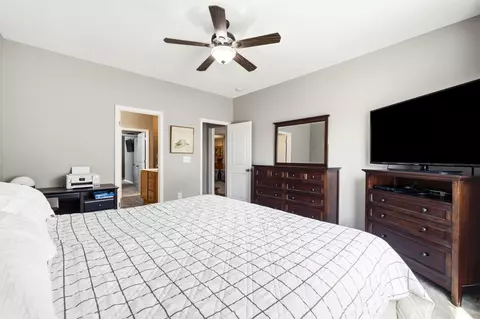 Bedroom - 672 Old Castle Loop, Myrtle Beach, SC 29579 photo 2 of 7