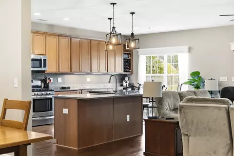 Kitchen - 672 Old Castle Loop, Myrtle Beach, SC 29579 photo 2 of 3