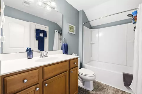 Bath - 672 Old Castle Loop, Myrtle Beach, SC 29579 photo 5 of 6
