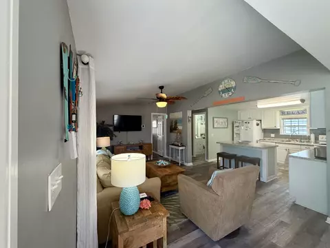 247 Sanddollar Dr, Surfside Beach, SC 29575 photo 3