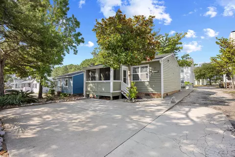 715 3rd Ave S, North Myrtle Beach, SC 29582