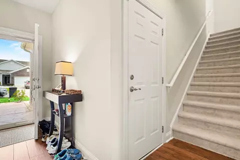 Entry Way - 768 Devon Estate Ave, Myrtle Beach, SC 29588 photo 2 of 2