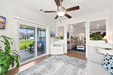 Entry Way - 231 Hull St, Surfside Beach, SC 29575 photo 4 of 5
