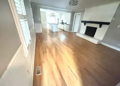 Living - 108 E Coker Ln, Conway, SC 29526 photo 1 of 2