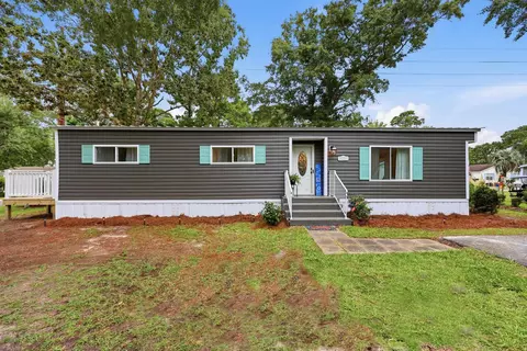 3031 Salem Cir, Murrells Inlet, SC 29576