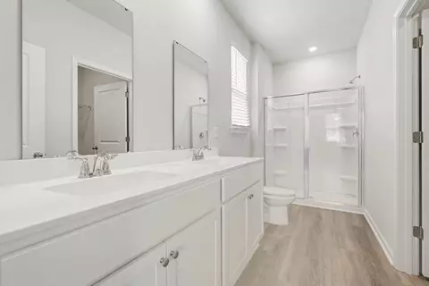 Bath - 524 Duvall St, Longs, SC 29568 photo 1 of 2