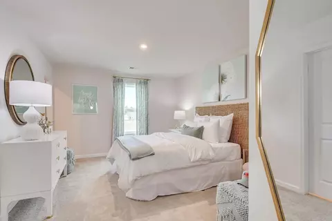Bedroom - 142 Cascade Dr, Conway, SC 29527 photo 6 of 8