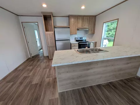 142 Lida Ln, Loris, SC 29569 photo 3