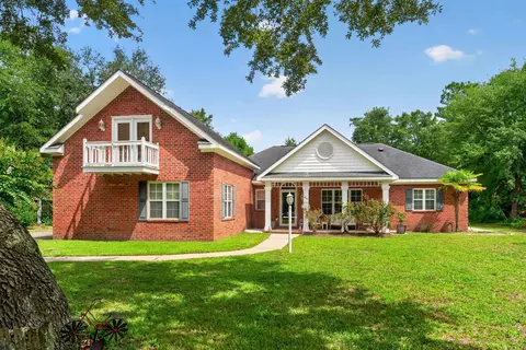 466 Old Plantation Dr, Pawleys Island, SC 29585