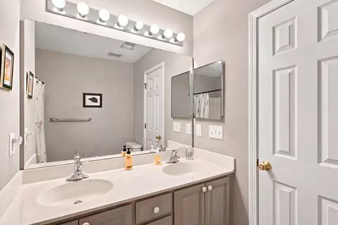 Bath - 1061 Williston Loop #-, Murrells Inlet, SC 29576 photo 2 of 4