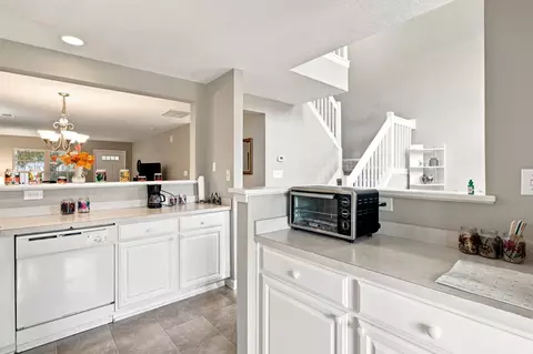 Kitchen - 1061 Williston Loop #-, Murrells Inlet, SC 29576 photo 4 of 4
