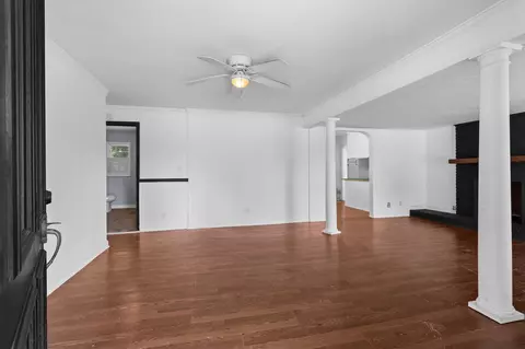 Living - 409 E Melrose St, Mullins, SC 29574 photo 1 of 7