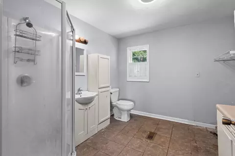 Bath - 409 E Melrose St, Mullins, SC 29574 photo 1 of 4