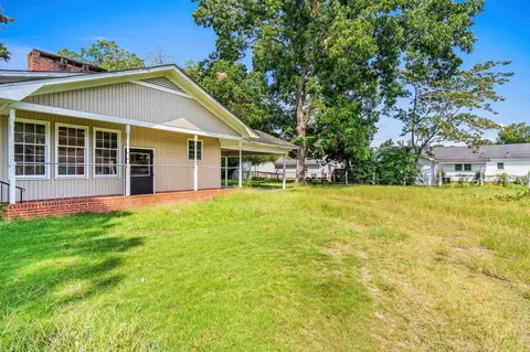 Exterior - 409 E Melrose St, Mullins, SC 29574 photo 10 of 14