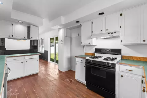 Kitchen - 409 E Melrose St, Mullins, SC 29574 photo 4 of 4