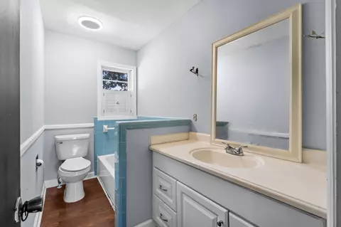 Bath - 409 E Melrose St, Mullins, SC 29574 photo 3 of 4