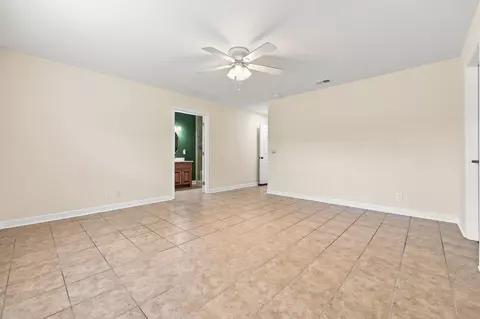 Living - 1617 Pine Level Dr, Loris, SC 29569 photo 2 of 2