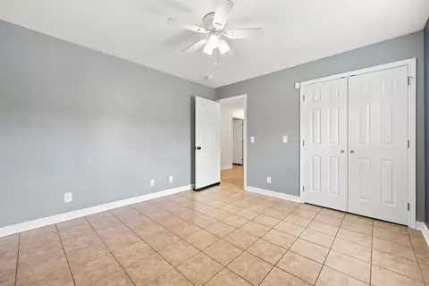 Bedroom - 1617 Pine Level Dr, Loris, SC 29569 photo 4 of 4