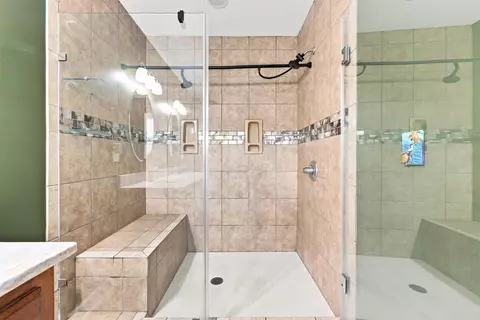 Bath - 1617 Pine Level Dr, Loris, SC 29569 photo 2 of 4