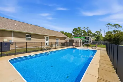 Exterior - 1617 Pine Level Dr, Loris, SC 29569 photo 2 of 10