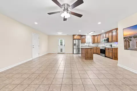 Living - 1617 Pine Level Dr, Loris, SC 29569 photo 1 of 2