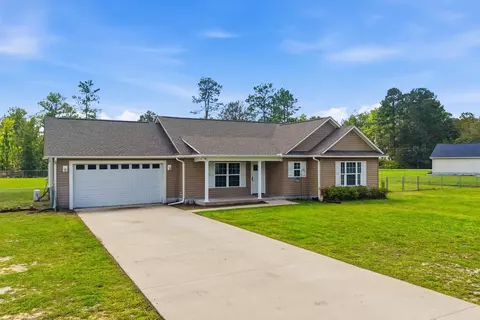 Exterior - 1617 Pine Level Dr, Loris, SC 29569 photo 10 of 10