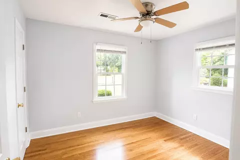 Bedroom - 329 Bayview Ave, Georgetown, SC 29440 photo 1 of 4