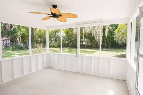 Exterior - 329 Bayview Ave, Georgetown, SC 29440 photo 3 of 5