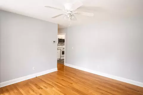 Living - 329 Bayview Ave, Georgetown, SC 29440 photo 2 of 2