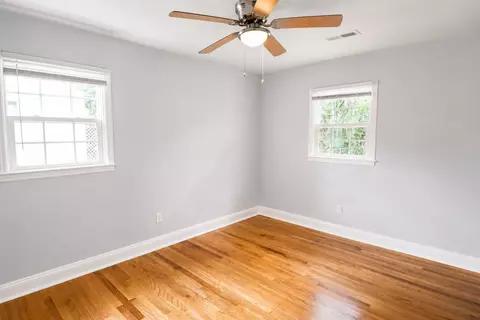 Bedroom - 329 Bayview Ave, Georgetown, SC 29440 photo 3 of 4