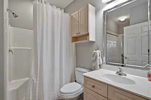 Bath - 4875 Luster Leaf Cir #101, Myrtle Beach, SC 29577 photo 2 of 2