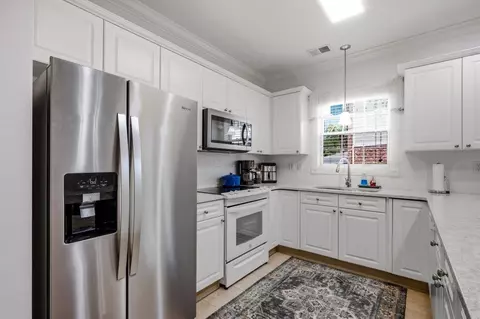 Kitchen - 4875 Luster Leaf Cir #101, Myrtle Beach, SC 29577 photo 2 of 3