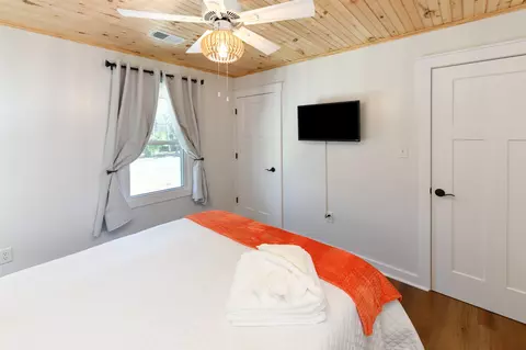 Bedroom - 1931 Lakeview Cir, Surfside Beach, SC 29575 photo 4 of 5
