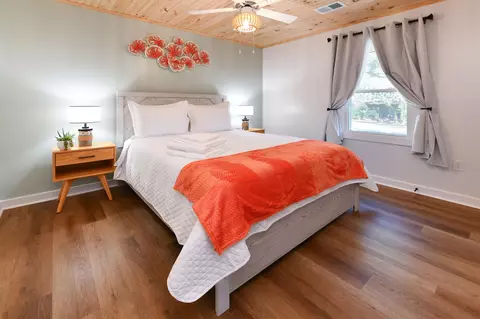 Bedroom - 1931 Lakeview Cir, Surfside Beach, SC 29575 photo 3 of 5