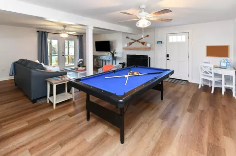 Living - 1931 Lakeview Cir, Surfside Beach, SC 29575 photo 4 of 6