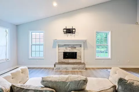 Living - 1709 Singleton St, Conway, SC 29527 photo 3 of 3