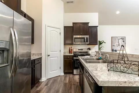 Kitchen - 112 Palm Terrace Loop, Conway, SC 29526 photo 2 of 3