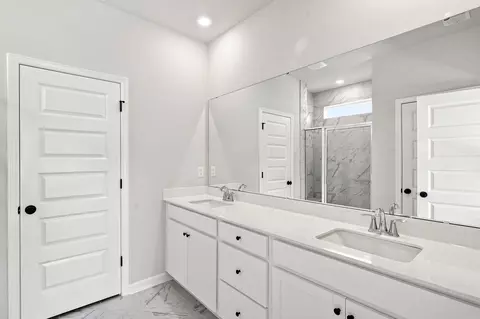 Bath - 615 Lemon Drop Dr, Longs, SC 29568 photo 2 of 5